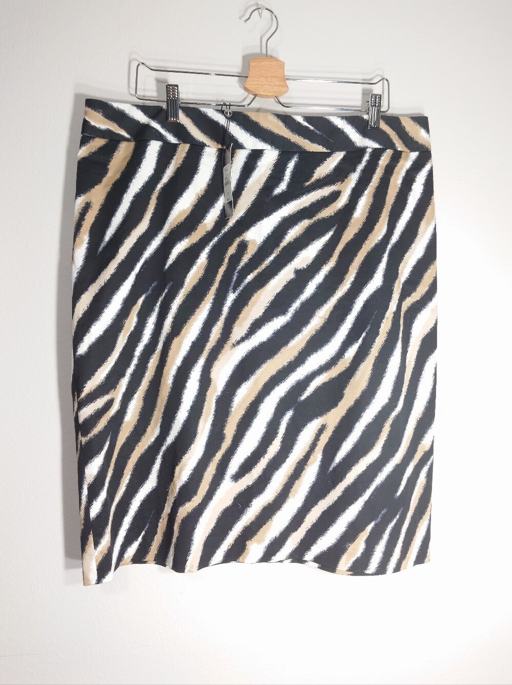 NWT Talbots Animal Print Pencil Skirt Size 18 Runs Like 16 Cotton Stretch